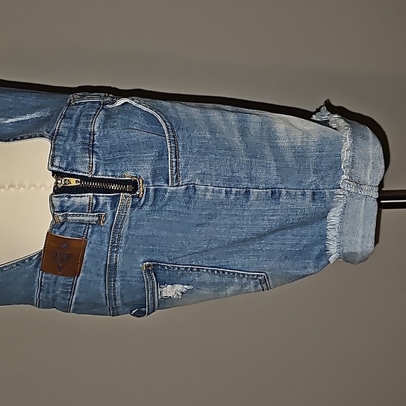 Wild Blue Sadie Robertson Collection Distressed Denim Shortalls Sz L VGUC - Picture 13 of 17